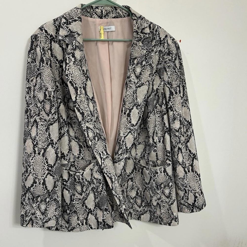 Nine West Black & White Snake Print Blazer